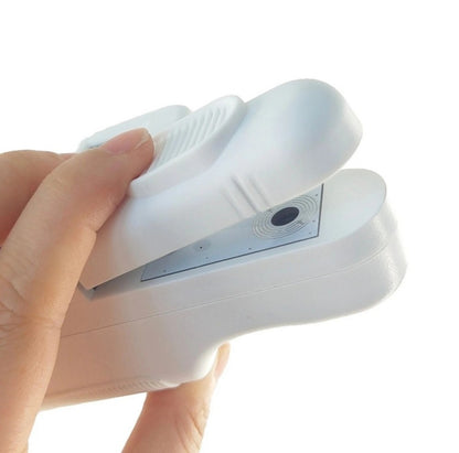 QIUSUO Chlorophyll Tester Portable Plant Nutrient Analyzer with Chlorophyll Measuring Range 0.0-99.99SPAD Nitrogen Content Measuring Range 0.0-99.99mg/g Leaf Temperature Measuring Range -10-99.9℃