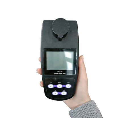 QIUSUO Handheld Turbidity Meter Lab Turbidity Instrument with Range 0~1100 NTU/FNU 0~275 EBC 0~9999 ASBC 2-5 Point Calibration 100 Groups Storage USB Interface 4 PCS Calibration Solution
