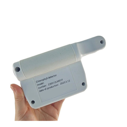 QIUSUO Portable Chlorophyll Meter Chlorophyll Concentration Meter with Accuracy ± 1.0 SPAD  Measurement Area 2mm * 3mm Measurement Range 0.0-99.9 SPAD Unit 2GB SD Card Data Storage