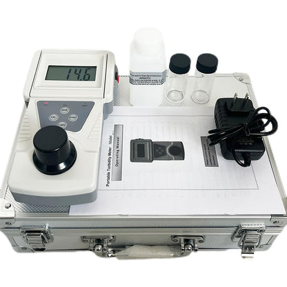 QIUSUO Handheld Turbidity Meter Digital Turbidity Meter Tester with Formazine Turbidity Solution Measuring Principle 90° Scattered Light 0-200 NTU Minimum Indication 0.1 NTU for Measure The Level of Turbidity